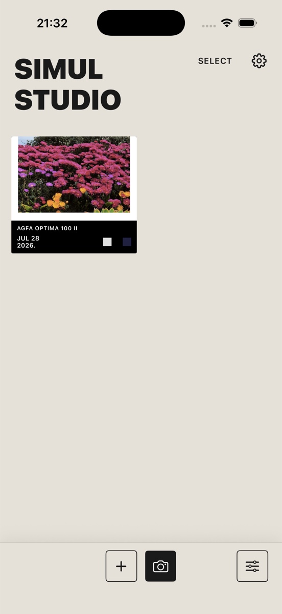Simul Studio gallery showing a saved edited photo